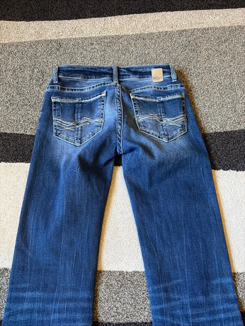 BKE blue denim Stella low rise slim fit bootcut women size 25 x 35 1/2 - Picture 6 of 8